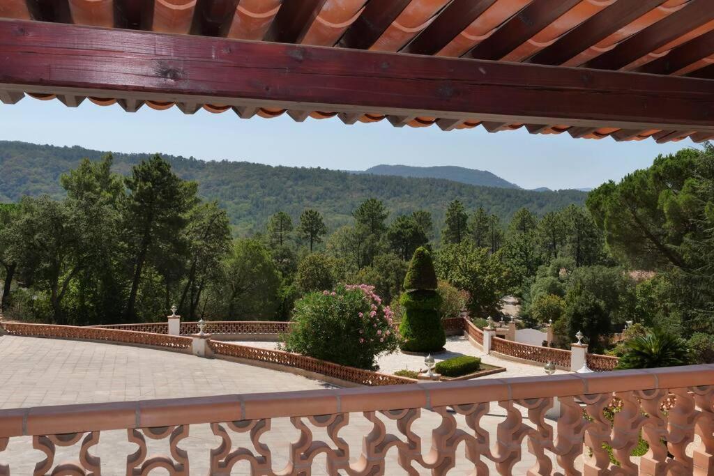 Villa Propriete Pour Vous Seul, Vos Amis Et Famille à Le Muy Extérieur photo